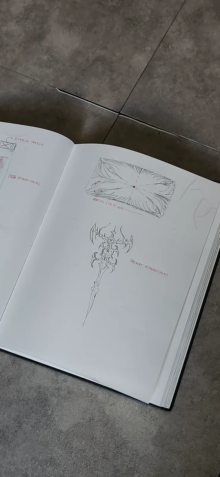 Recherche du motif de poche Amosia